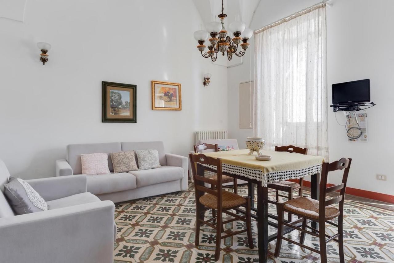 La Torre Antica Dimora Apartman Giuggianello Kültér fotó
